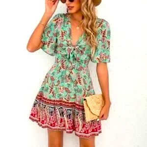 Pink Ripple women’s size Large front‎ tie and cut out boho paisley mini dress